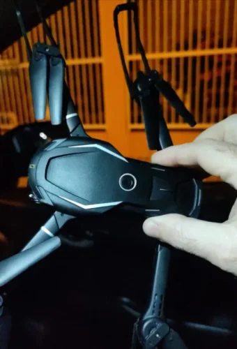 Drone Xiaomi V88 8K 5G GPS Profissional - Câmera Dupla, 40 Min de Voo e Controle Remoto photo review